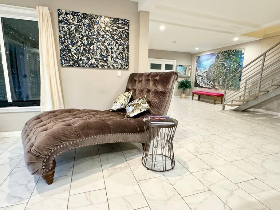 #Universal Apartment Los Angeles Ngoại thất bức ảnh