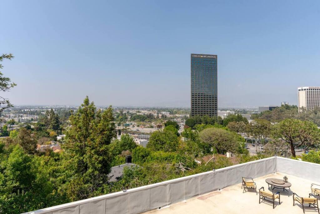 #Universal Apartment Los Angeles Ngoại thất bức ảnh